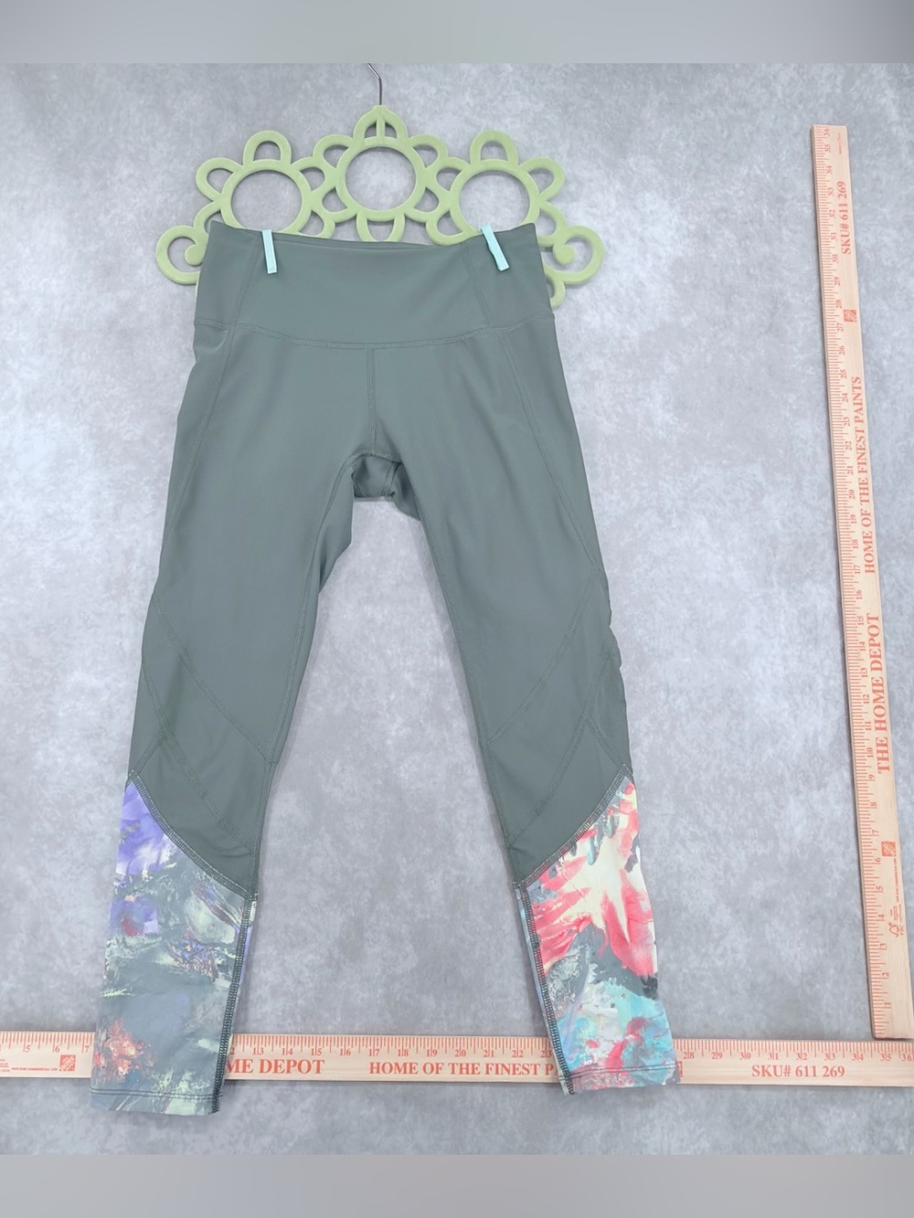 Olive/Pewter High-Rise Leggings with Floral Accent Cuffs small